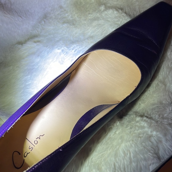 Caslon Nordstrom Size 9 Purple Leather Square Toe Pumps - Picture 6 of 6